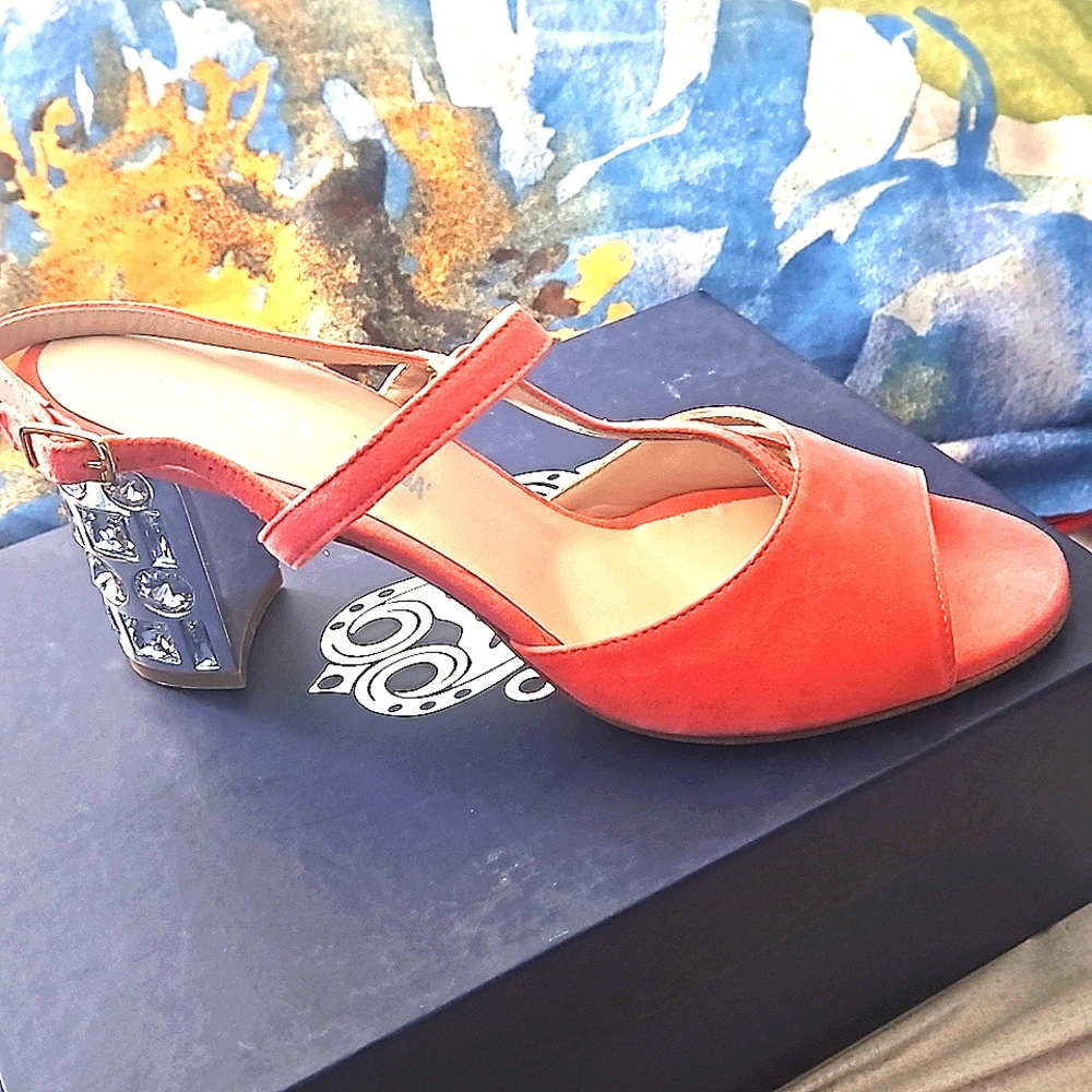 Beautiful Italian sandals by Verdecchia&Mainqua!!